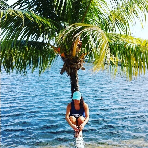 Meet Your Posher, Linda! - Picture 8 of 8